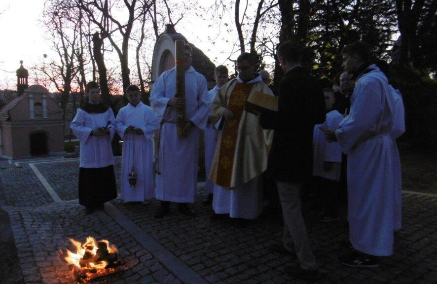 Wigilia Paschalna - Foto: 16.04.2022